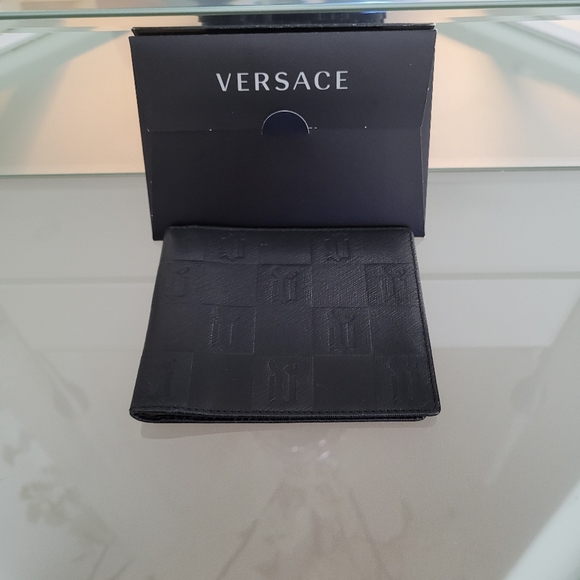 GIANNI VERSACE MEN'S MONEY CLIP 100 ITALIAN LEATHER, MADE IN ITALY - Picture 9 of 9